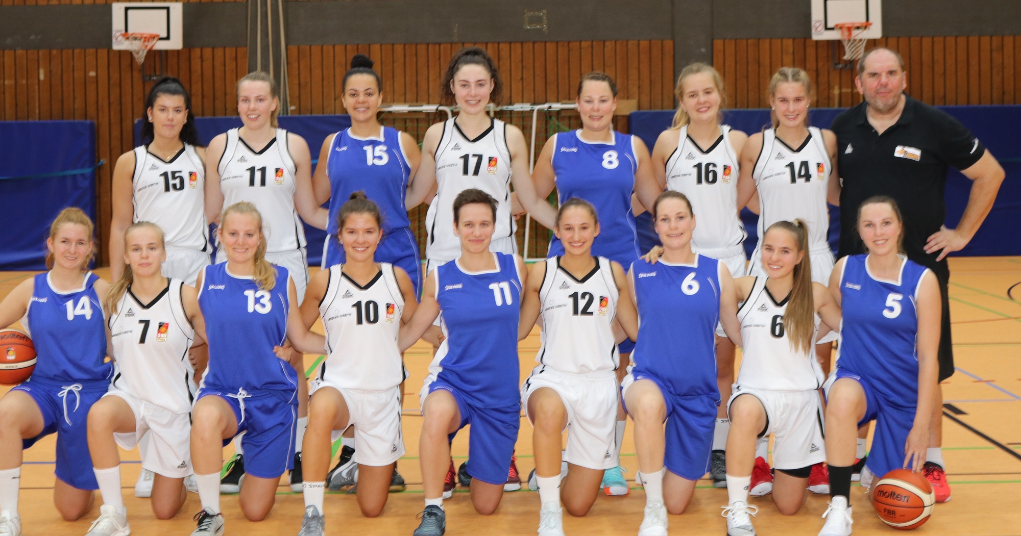 [Teamphoto damen 1]