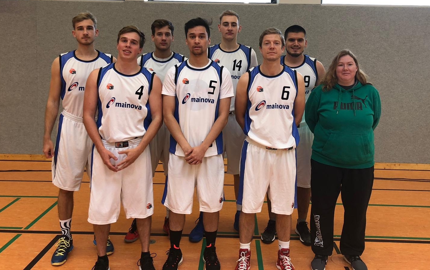 [Teamphoto herren 2]