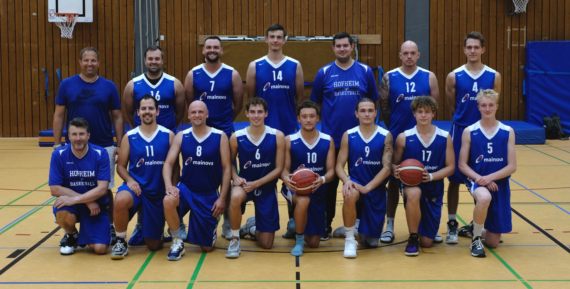 [Teamphoto herren 1]