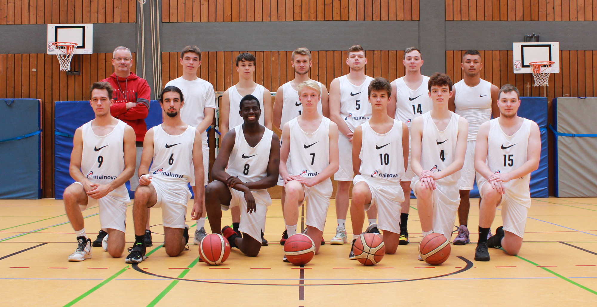 [Teamphoto herren 2]